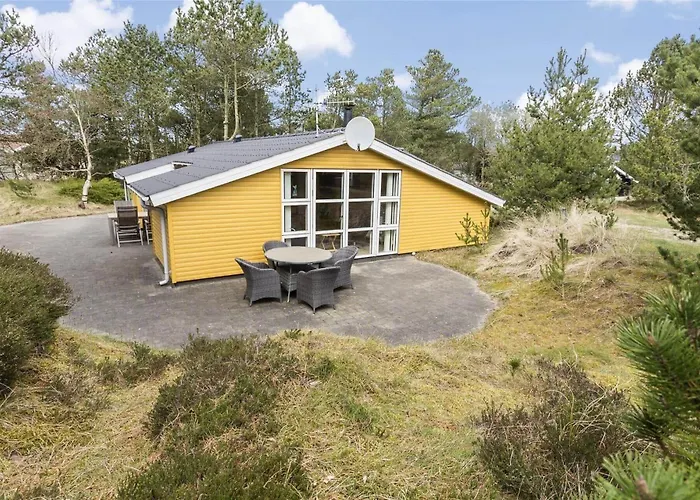 Holiday home 710-thisted-klitrosevej-10 *